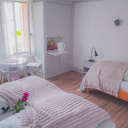 Dreierzimmer Därligen Esterno foto